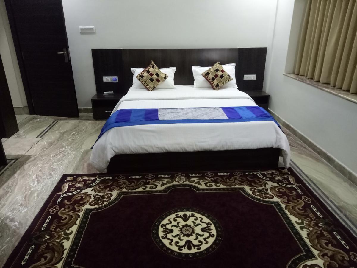 Singh Villa Calcutta Extérieur photo