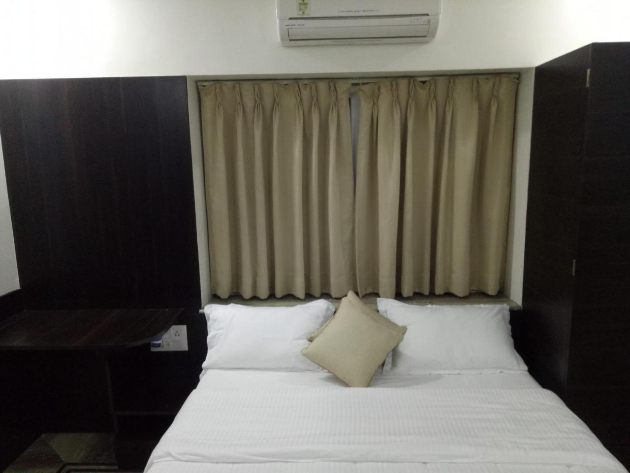 Singh Villa Calcutta Extérieur photo
